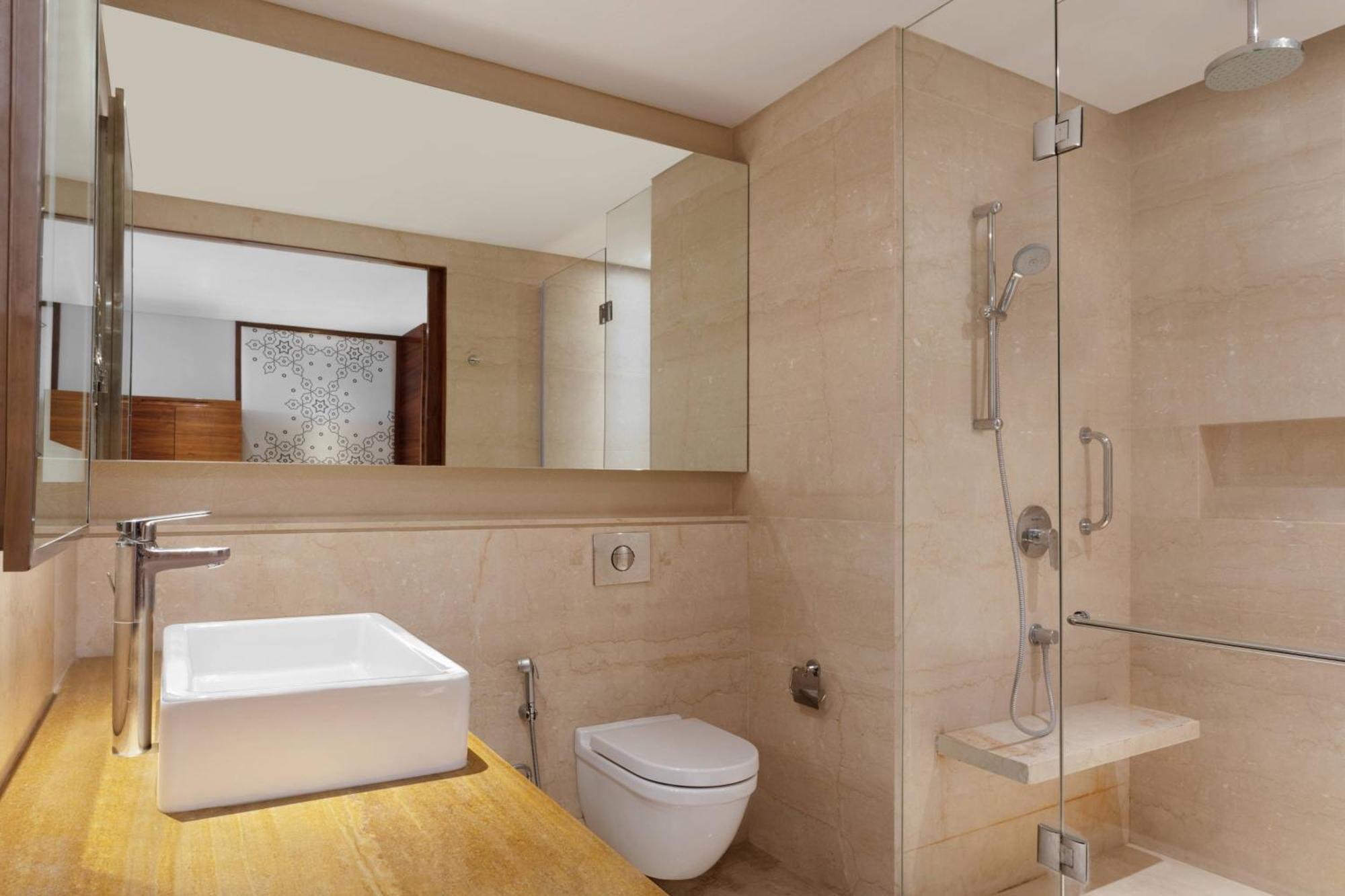 Courtyard By Marriott Raipur Ξενοδοχείο Εξωτερικό φωτογραφία