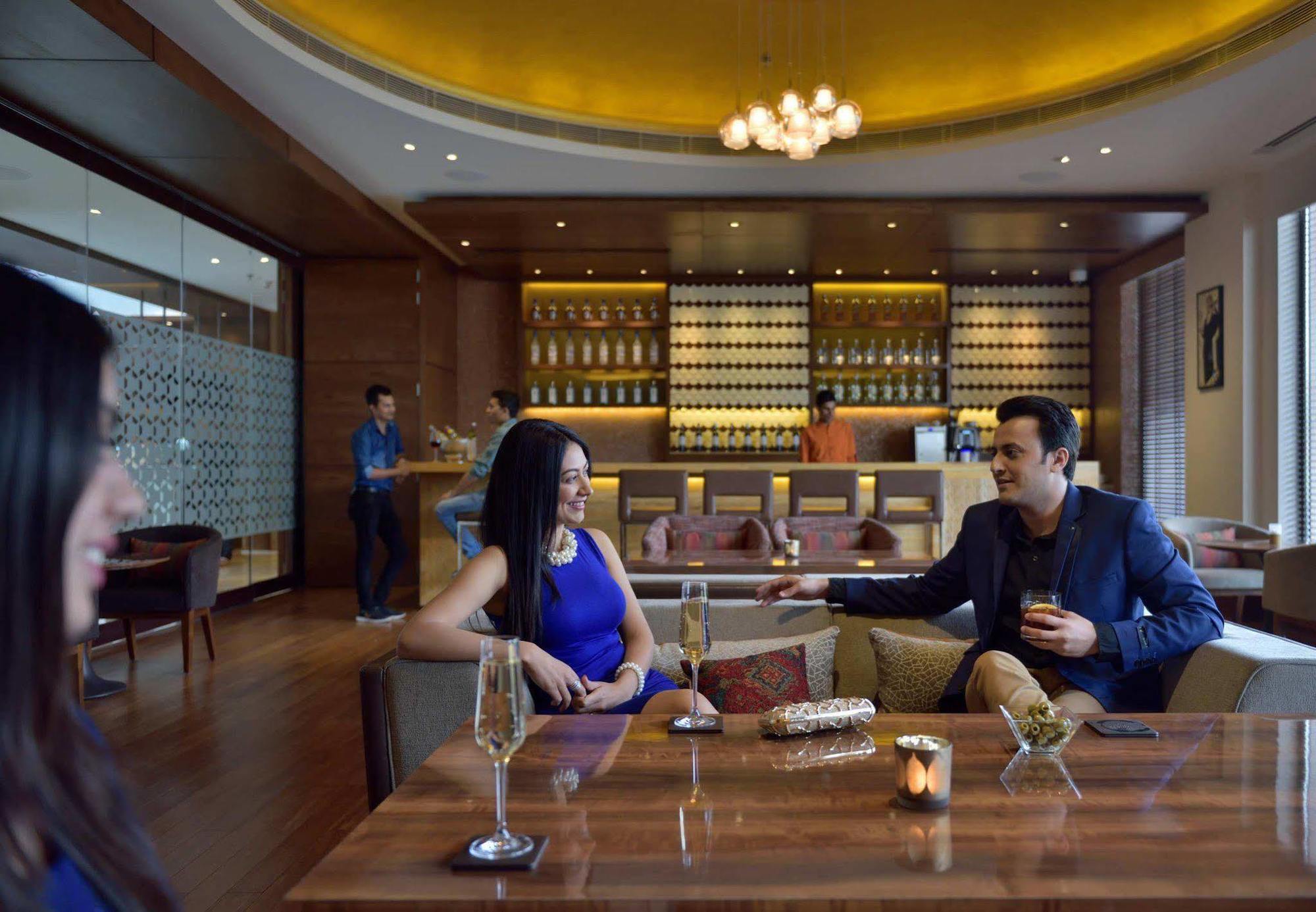 Courtyard By Marriott Raipur Ξενοδοχείο Εξωτερικό φωτογραφία